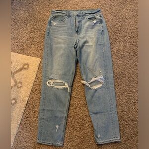 American Eagle mom jeans size 8